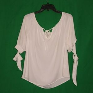 Off-the-shoulder Blouse